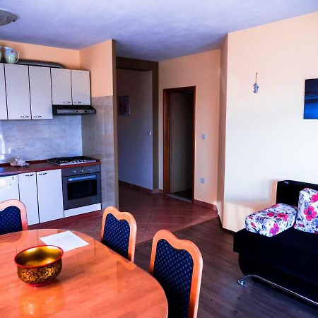 Apartment Sunshine, Sunrise, Sunset Kastela Ngoại thất bức ảnh